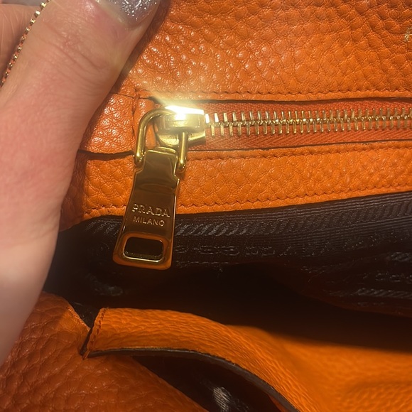 Prada bag - Picture 6 of 6